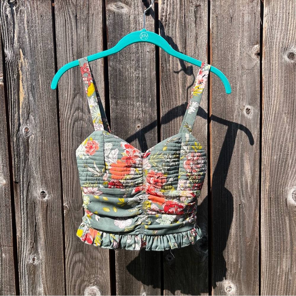 NWT BOG Collective olive crop top size XS